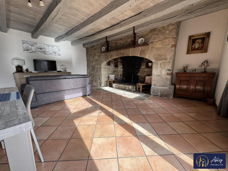 Maison ancienne - 124 m² - 4 pièces