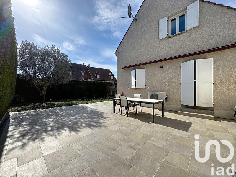 Maison - 105 m² - 4 pièces