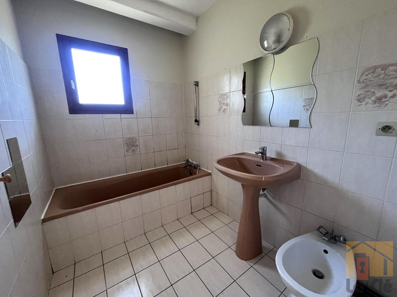 Maison - 106 m² - 4 pièces