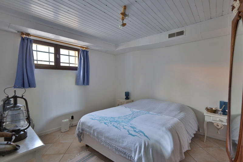 Maison - 185 m² - 6 pièces