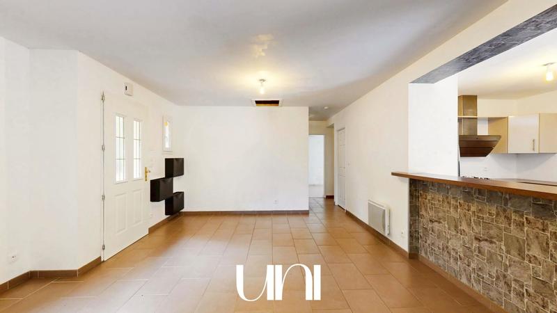 Maison - 88 m² - 3 pièces