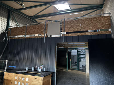 Local commercial - 660 m²