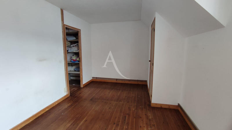 Maison - 118 m² - 7 pièces