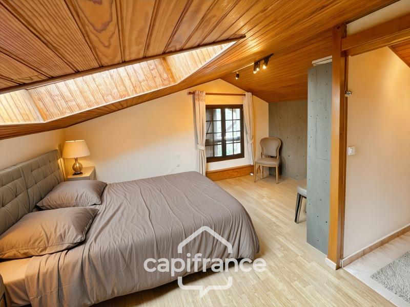 Maison - 135 m² - 7 pièces