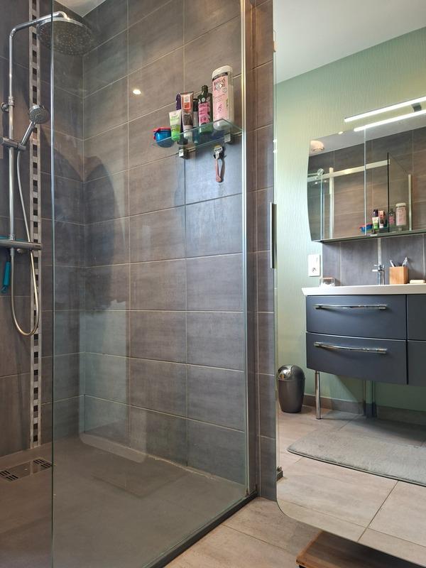 Maison - 101 m² - 5 pièces