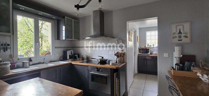 Maison - 154 m² - 7 pièces