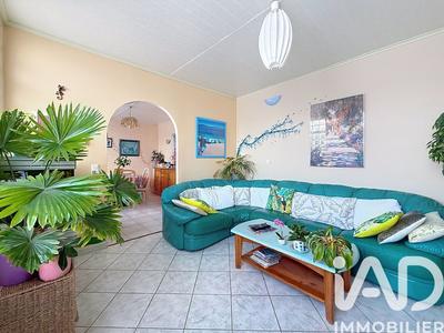 Maison - 74 m² - 4 pièces