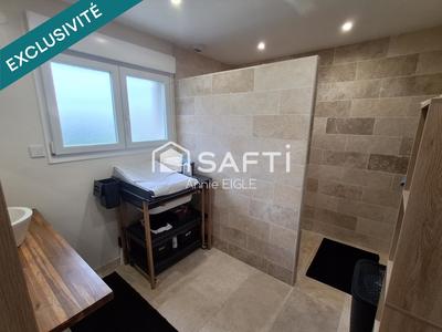 Maison - 203 m² - 6 pièces