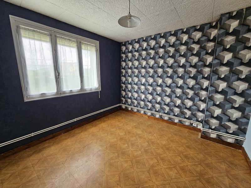 Maison - 95 m² - 5 pièces