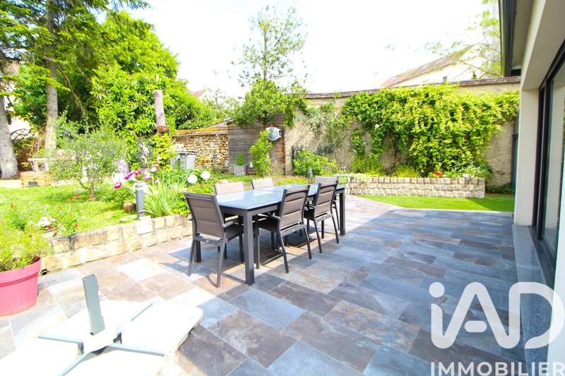 Maison - 170 m² - 6 pièces