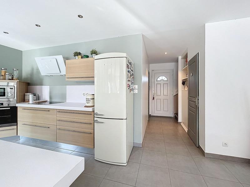 Maison - 101 m² - 4 pièces