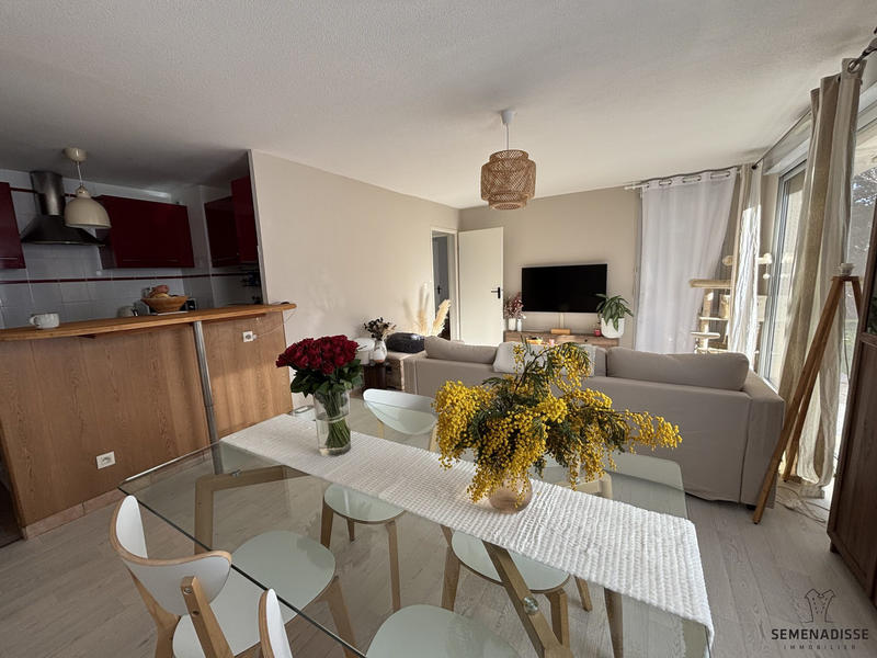 Appartement - 62 m² - 3 pièces