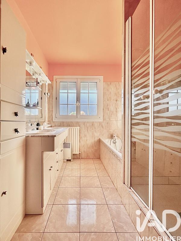 Maison - 135 m² - 5 pièces