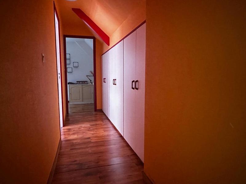 Maison - 198 m² - 7 pièces