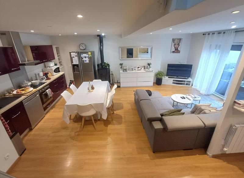 Maison - 110 m² - 5 pièces