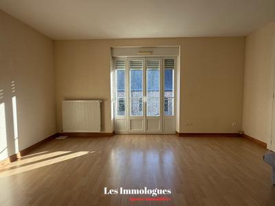 Appartement - 92 m² - 4 pièces