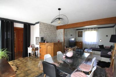 Maison de campagne - 140 m² - 6 pièces