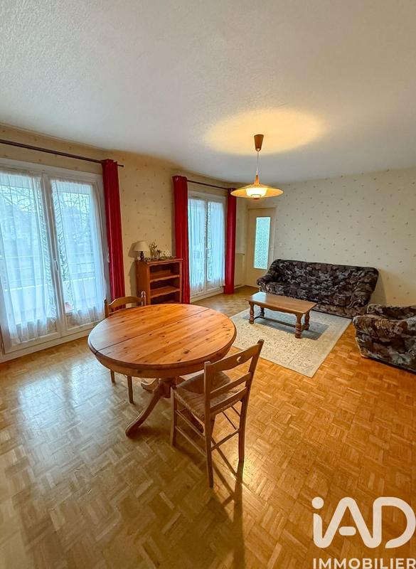 Appartement - 110 m² - 6 pièces