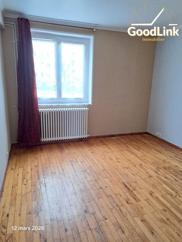 Appartement - 64 m² - 4 pièces