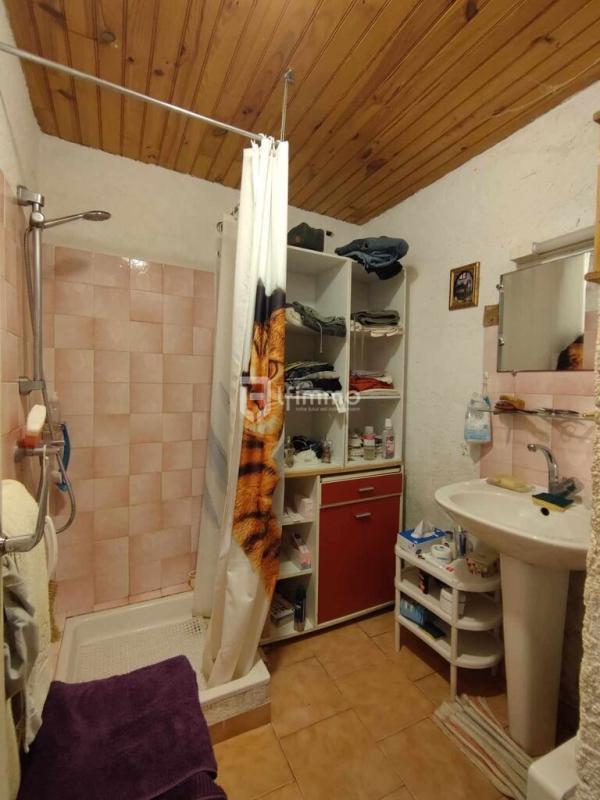 Immeuble - 113 m² - 6 pièces