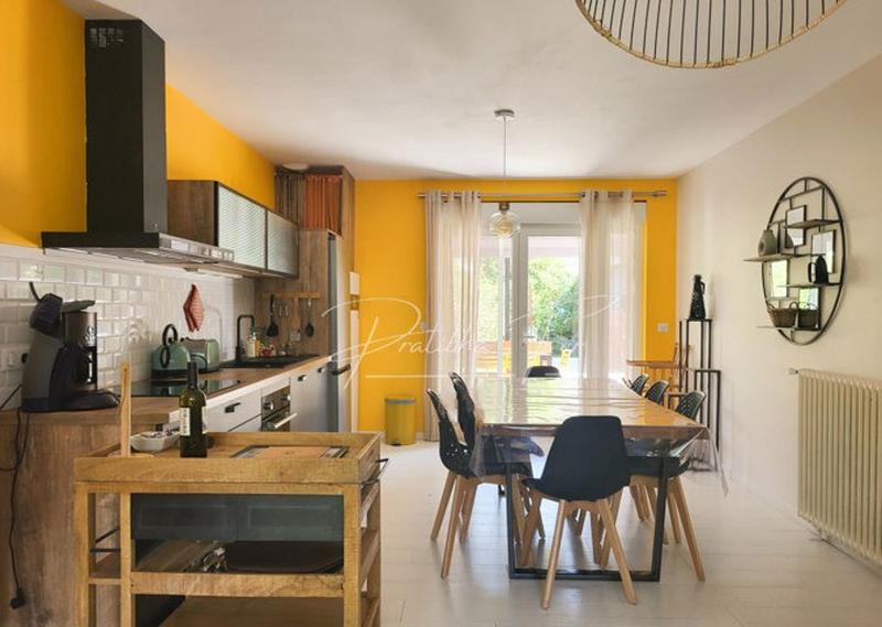 Maison - 103 m² - 5 pièces