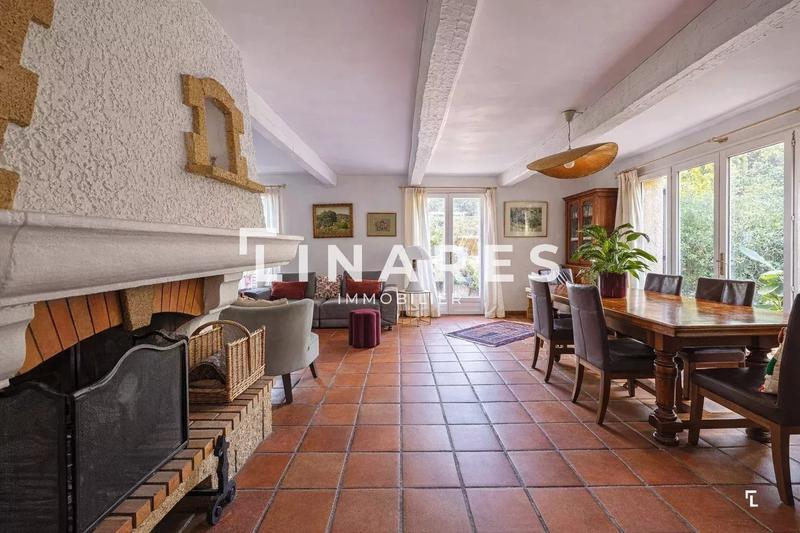 Maison - 145 m² - 6 pièces