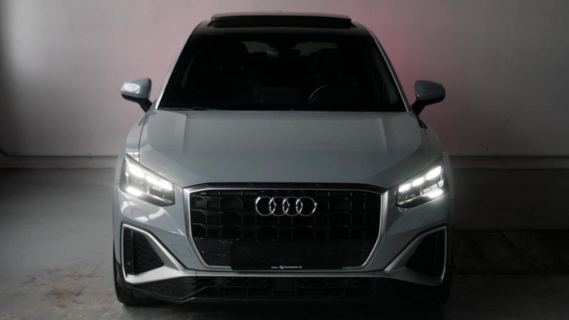 Audi Q2 35 Tfsi s-Line Matrix Pano B&amp;O Apple Carplay Camera