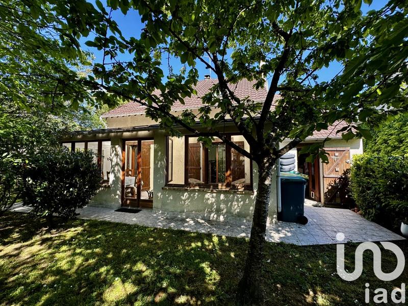 Maison - 121 m² - 7 pièces