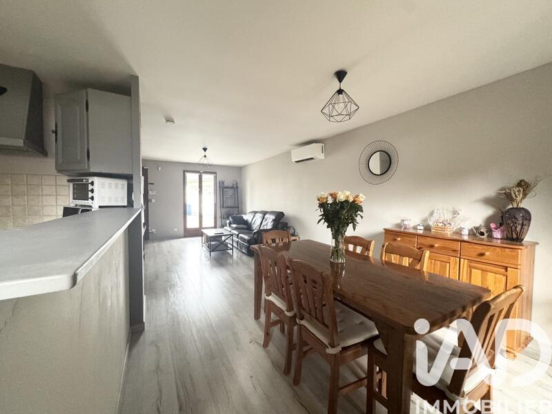 Maison - 91 m² - 5 pièces