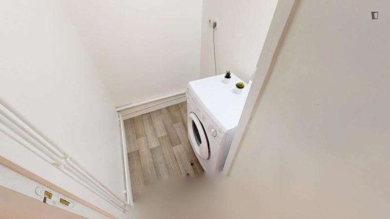 Chambre - 18 m² - 5 pièces