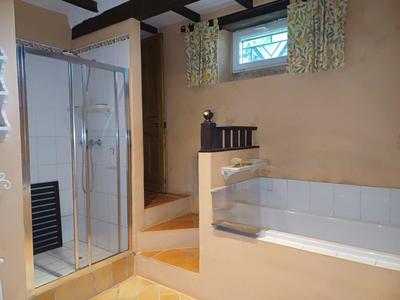 Maison - 143 m² - 6 pièces