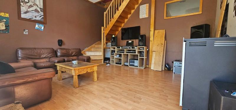 Maison en pierre - 282 m² - 10 pièces