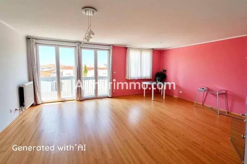 Appartement - 85 m² - 4 pièces