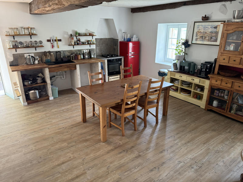 Maison - 271 m² - 14 pièces