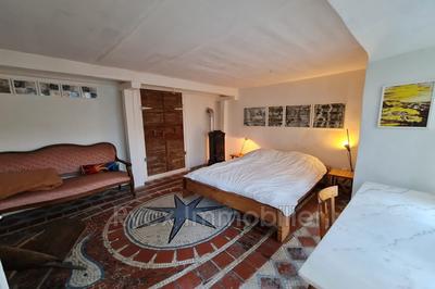 Maison - 400 m² - 14 pièces