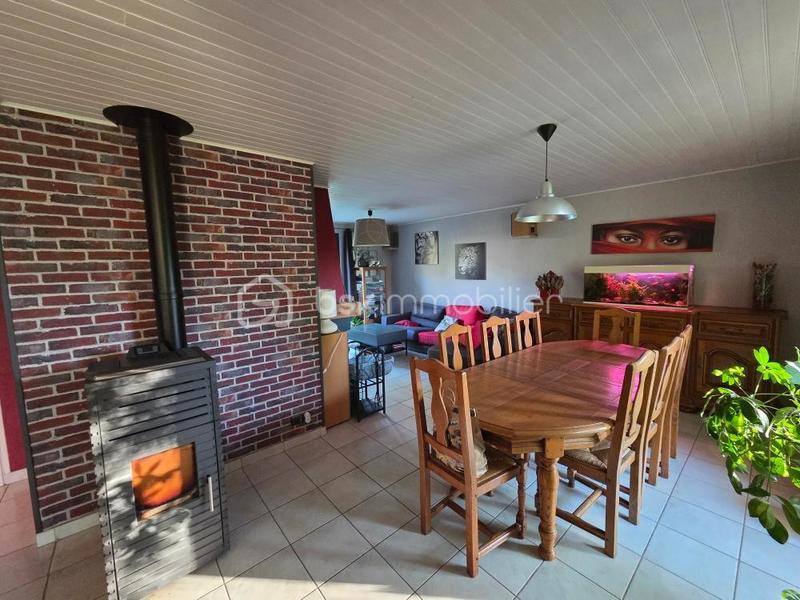 Maison traditionnelle - 152 m² - 8 pièces