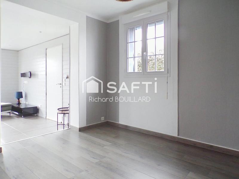 Maison - 172 m² - 9 pièces