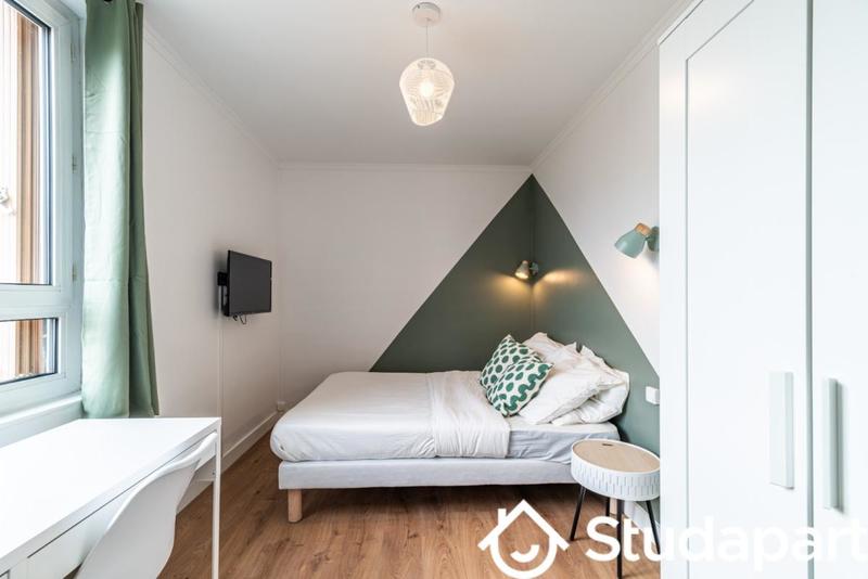 Chambre - 9 m² - 1 pièce