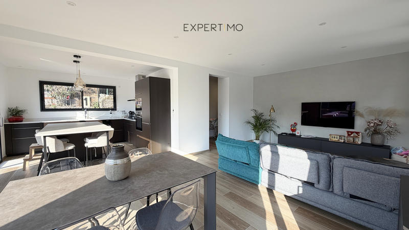 Maison - 139 m² - 5 pièces