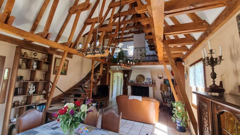Maison - 183 m² - 5 pièces
