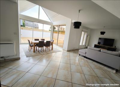 Maison - 89 m² - 4 pièces