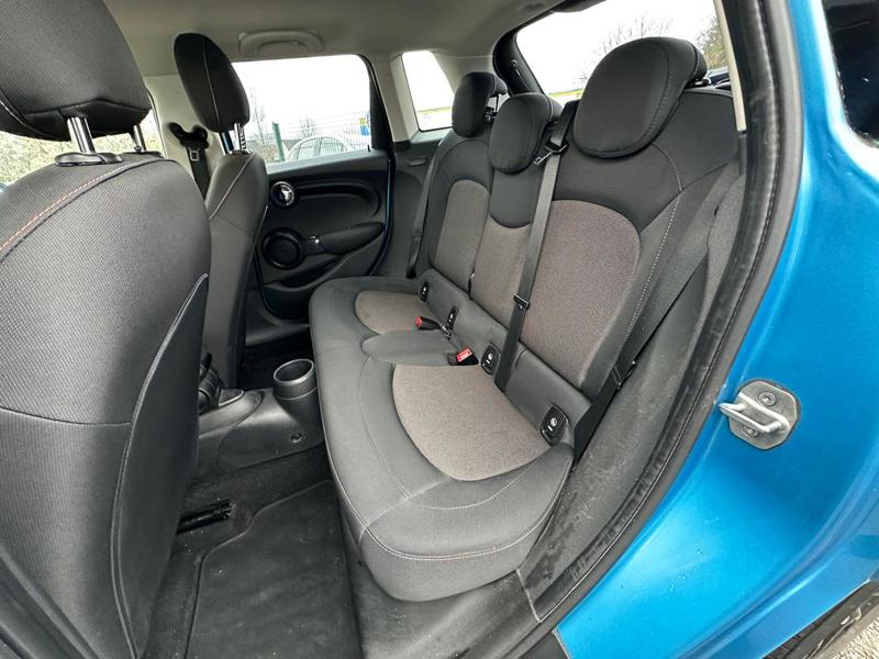 Mini 5 portes Hatch F55 Lci Cooper 136 ch Bva7