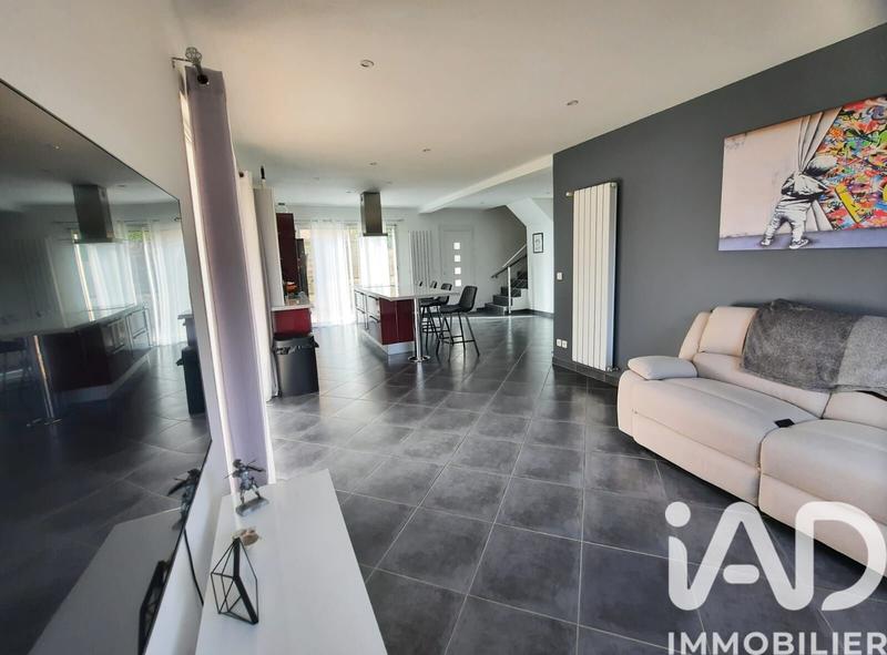 Maison - 118 m² - 5 pièces