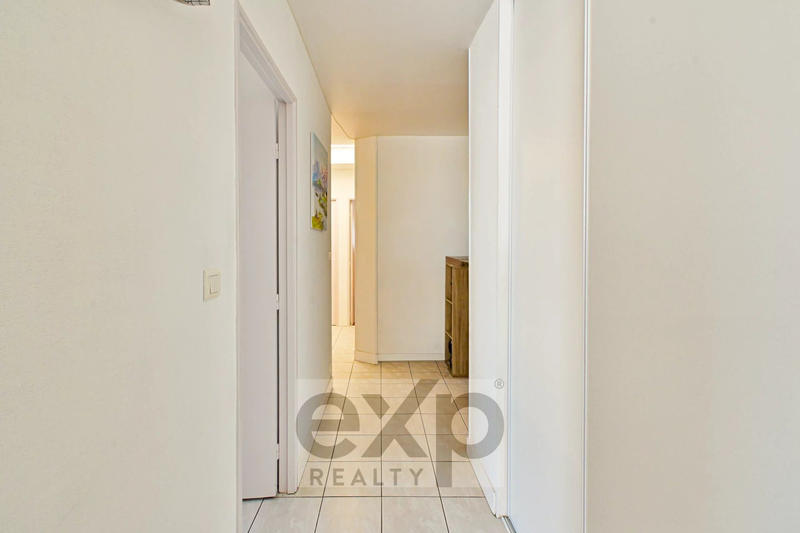 Appartement - 85 m² - 3 pièces