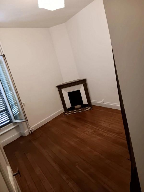 Immeuble - 7 pièces