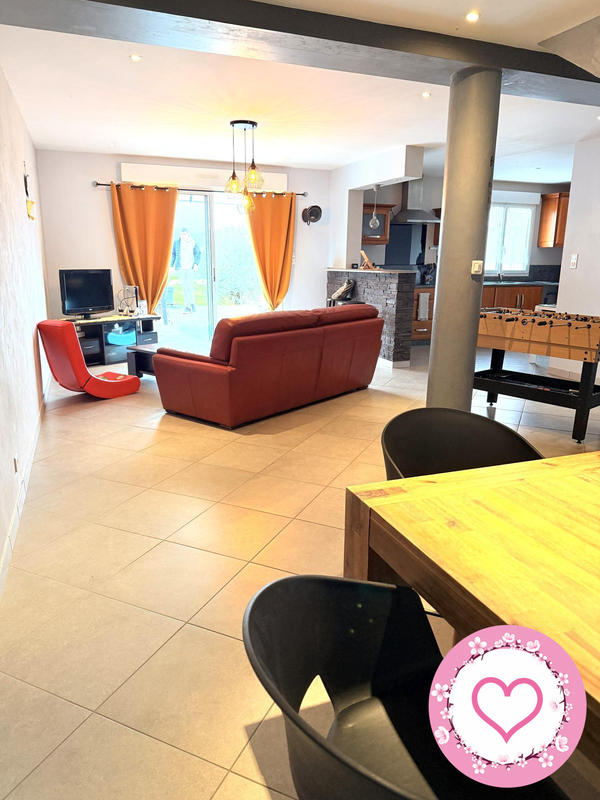 Maison contemporaine - 143 m² - 6 pièces