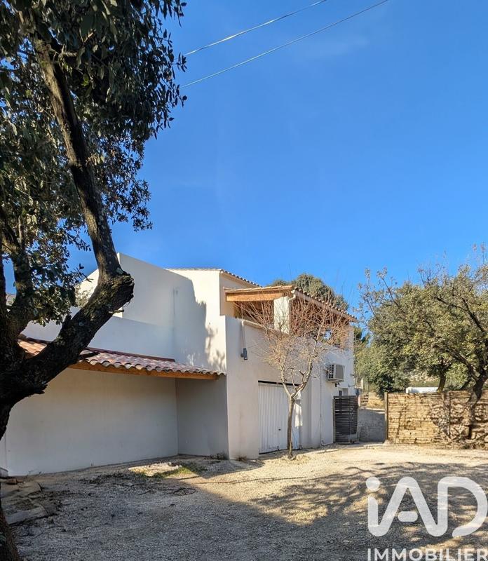 Maison - 98 m² - 5 pièces