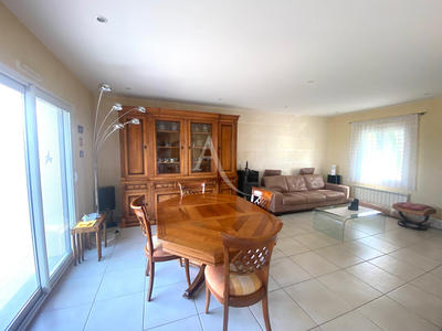 Maison - 165 m² - 7 pièces