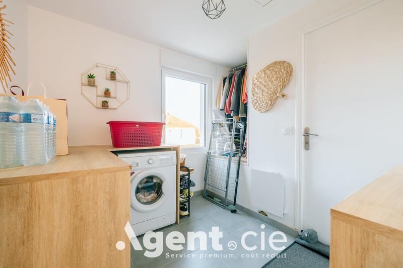 Maison - 82 m² - 5 pièces