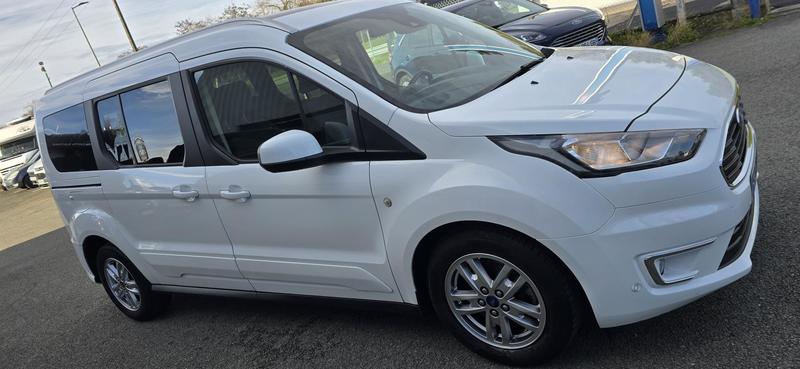 Ford grand tourneo connect 1.5 Ecoblue 120 Titanium 7 places